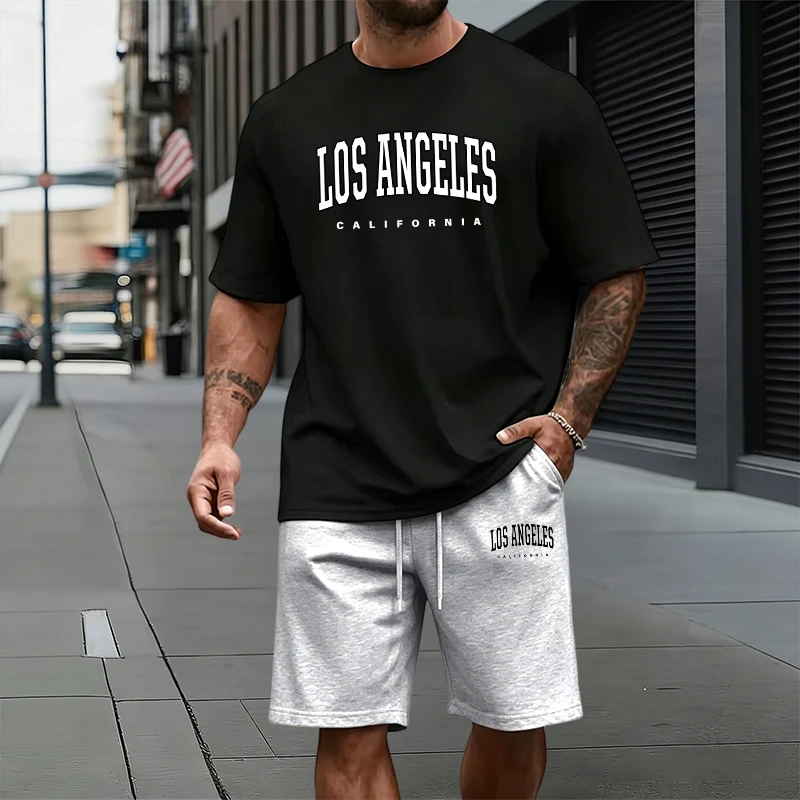 Men'S Fashion Outfits 2026 - 夏の都会風ファッション半袖トラックスーツ ホーム/アウトドア快適ソフトクールな着こなし 2026年新作 メンズセット カジュアルTシャツ＆ショートパンツ